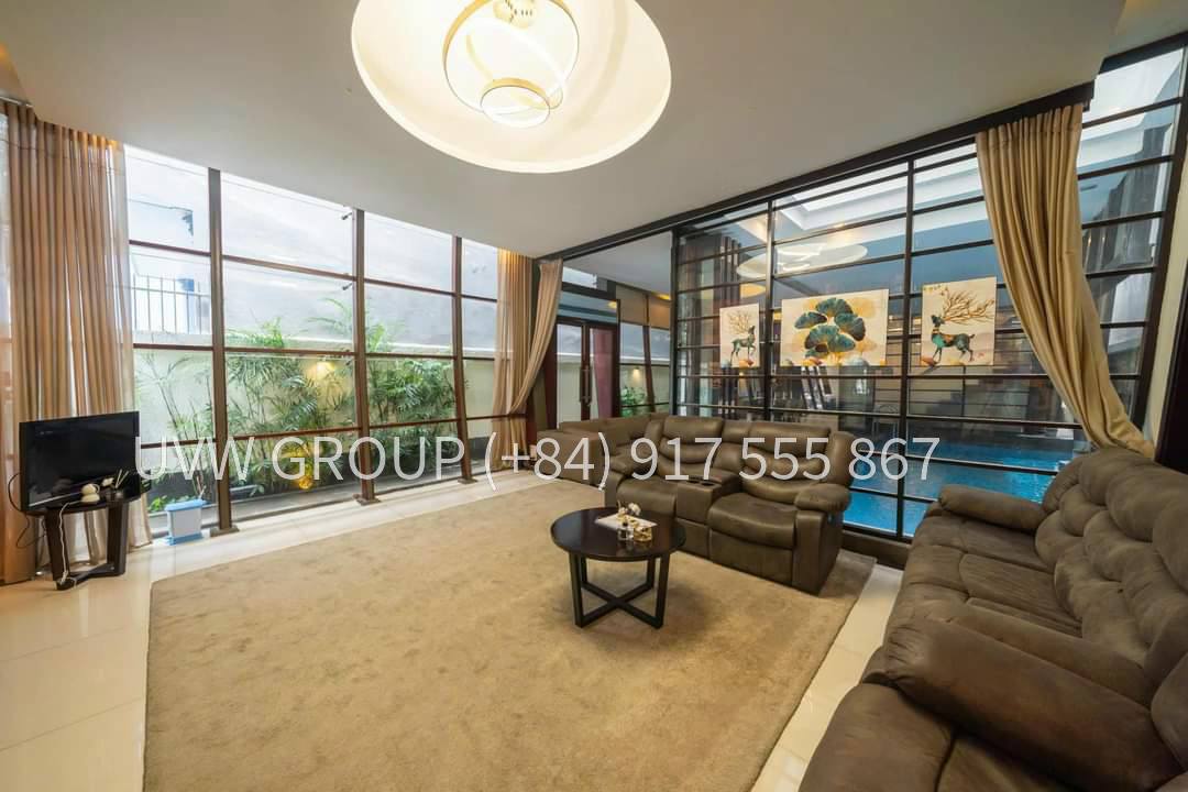 Villa for Sale in An Phu District 2 | 233.6m² | 3 Floors | 40 Bilion VND