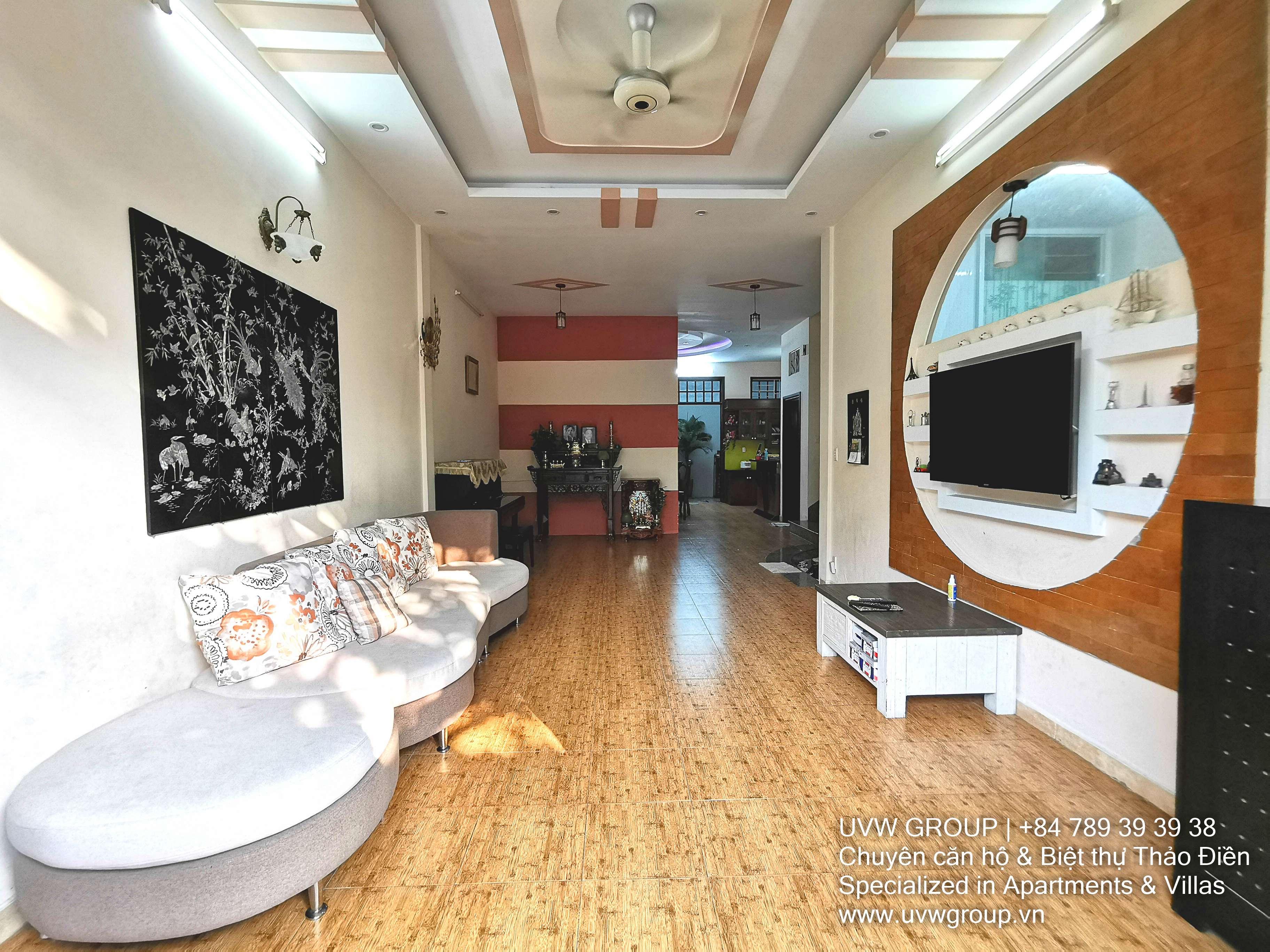 Nhà sang trọng cho thuê tại Thảo Điền | 4PN | 200m² | Đầy đủ nội thất | $2,000
