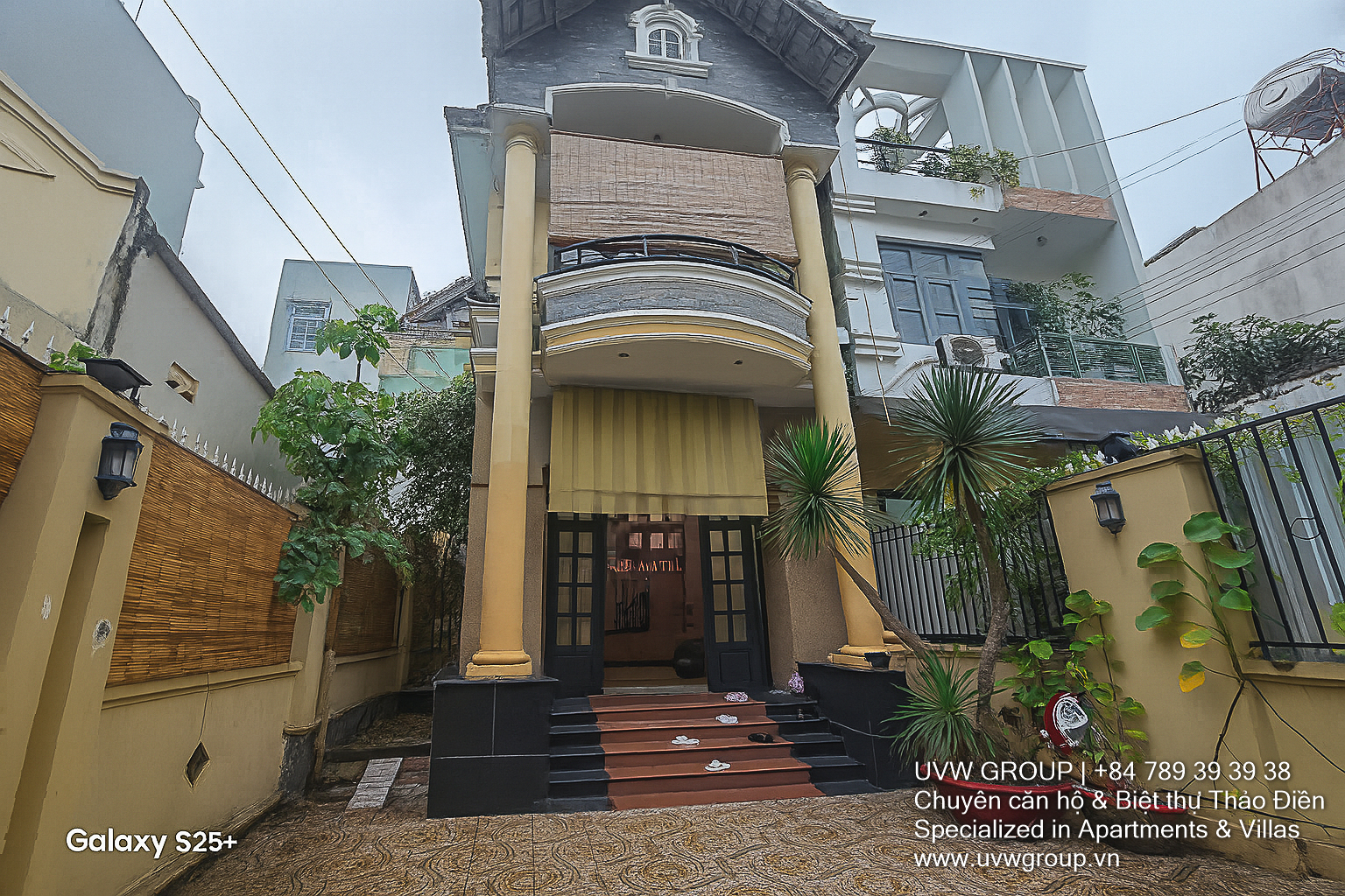Cho thuê biệt thự đường Đỗ Quang, Thảo Điền | 3 phòng ngủ | 6x20m | 35 triệu/tháng