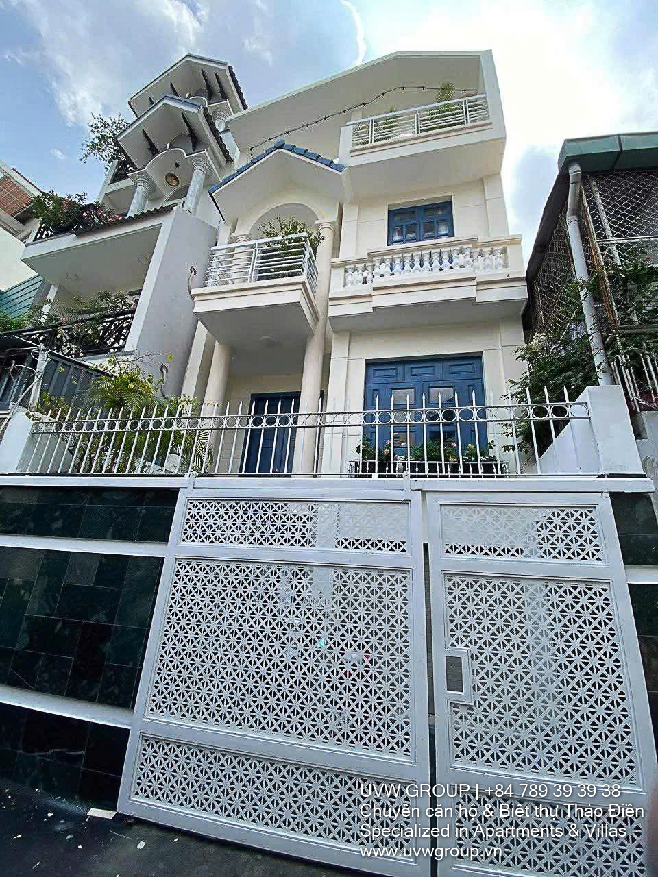Modern 4-Bedroom House for Sale on Street 60 Thao Dien | $680,000
