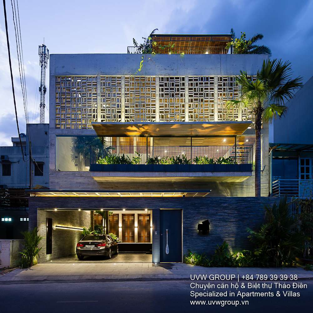 Biệt thự cho thuê tại Thảo Điền | 5PN | 200m² | Nội thất cơ bản | $15.000