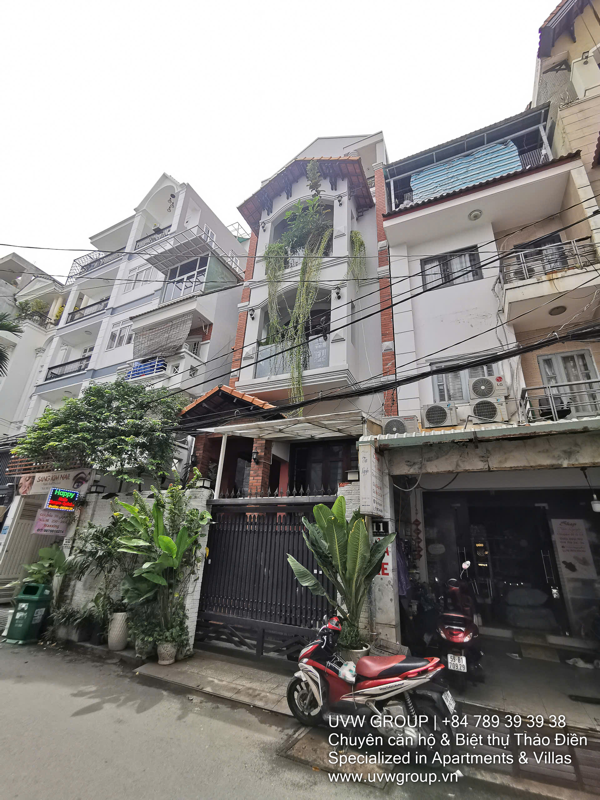 Nhà sang trọng cho thuê tại Nguyễn Bá Huân, Thảo Điền | 90m² | 3 tầng | $1,680